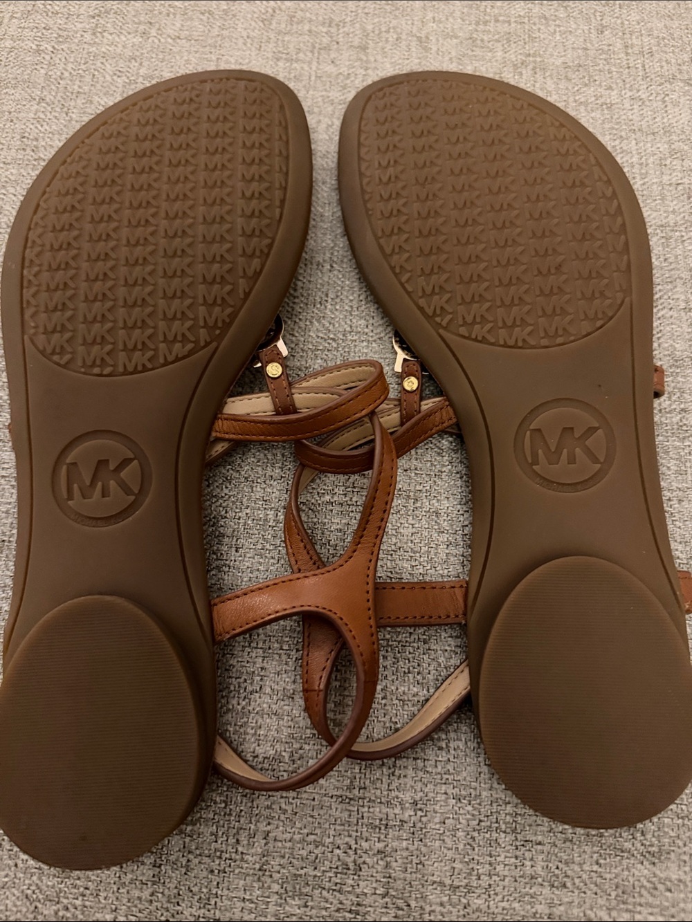Michael Kors Tan Leather T-Strap Logo Sandals - Picture 2 of 5